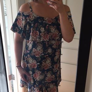 Floral off Shoulder chiffon dress.